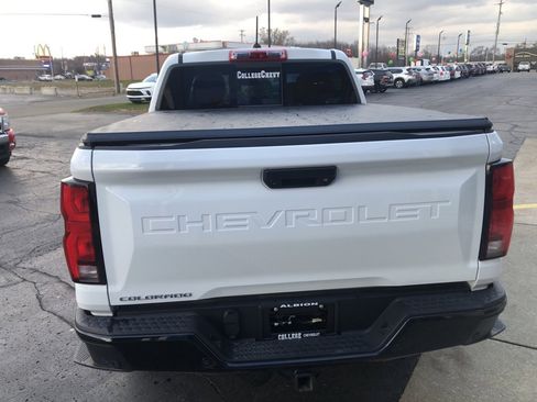 Used 2024 Chevrolet Colorado Z71 w/ Z71 Convenience Package 2 image 10