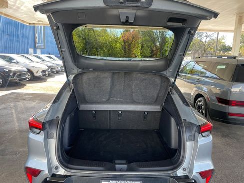 Used 2025 Buick Envista Sport Touring image 29