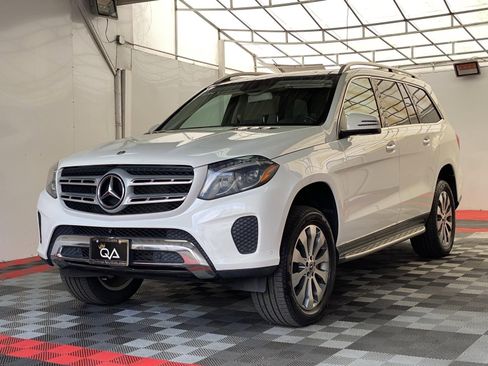 Used 2019 Mercedes-Benz GLS 450 4MATIC image 2