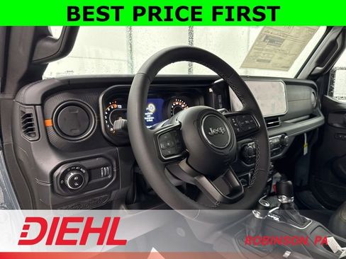 New 2026 Jeep Gladiator Mojave image 18