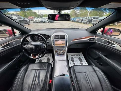 Used 2017 Lincoln MKZ Reserve image 18