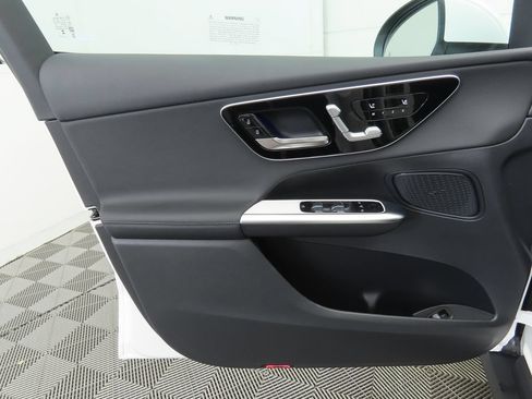 Certified 2026 Mercedes-Benz GLC 300 image 24