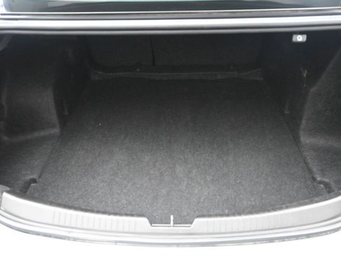 Used 2024 Chevrolet Malibu LT image 35