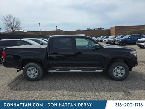 Used 2023 Toyota Tacoma SR AWD/4WD image 9