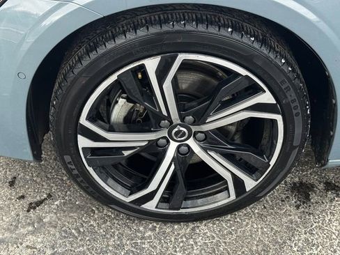 Used 2024 Volvo S60 B5 Plus image 10