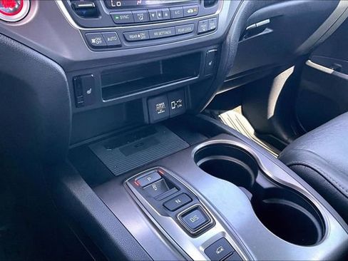 Used 2022 Honda Pilot Special Edition image 23