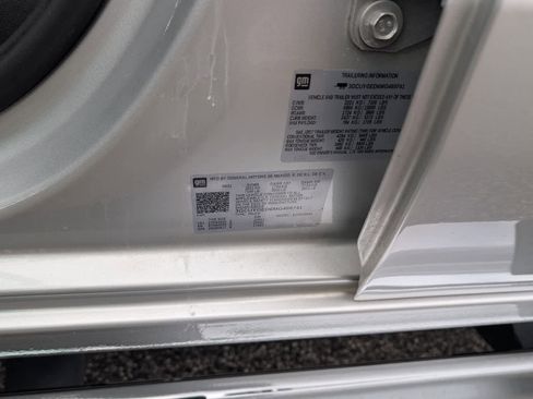 Used 2021 Chevrolet Silverado 1500 LTZ image 14