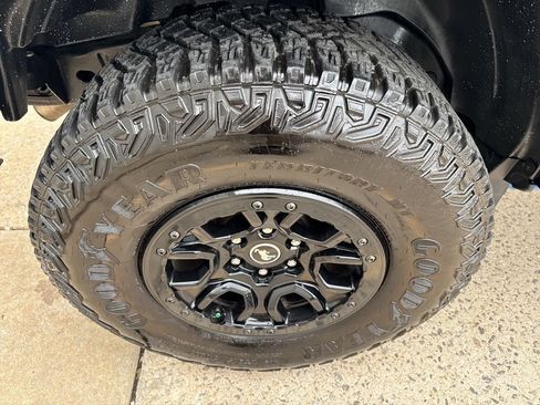 Used 2023 Ford Bronco Wildtrak AWD/4WD image 46