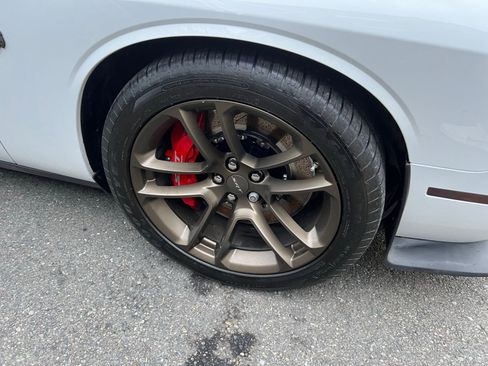 Used 2021 Dodge Challenger SRT Hellcat w/ Plus Package image 12