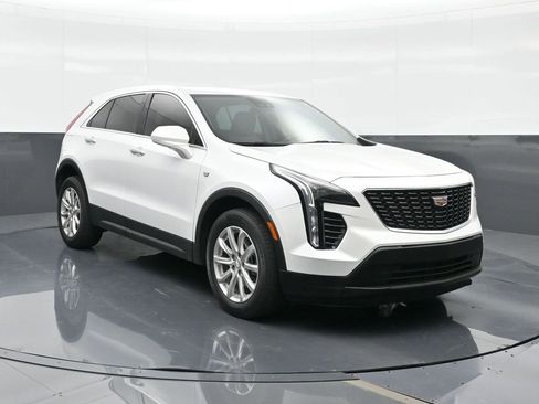 Used 2023 Cadillac XT4 Luxury image 4