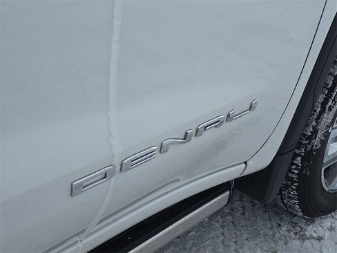 Used 2023 GMC Sierra 1500 Denali w/ Denali Reserve Package image 7