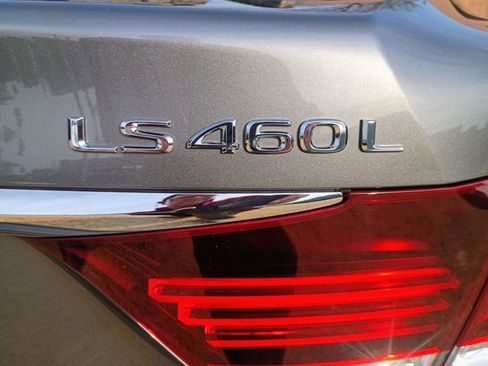 Used 2015 Lexus LS 460 L image 18