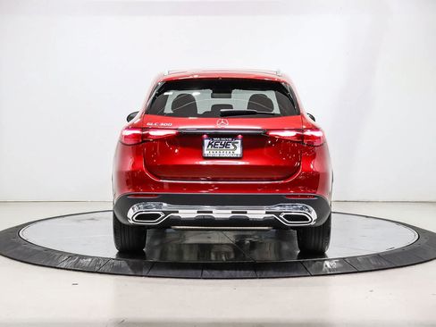 Certified 2026 Mercedes-Benz GLC 300 image 3