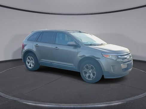 Used 2012 Ford Edge SEL FWD image 2