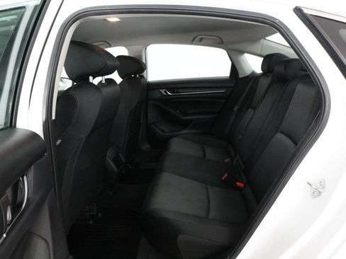 Used 2022 Honda Accord Hybrid image 40