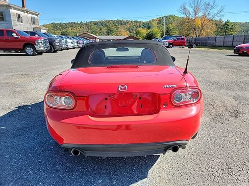 Used 2013 MAZDA MX-5 Miata Club image 6