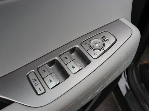 Used 2025 Hyundai Palisade SEL image 18