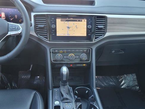 Used 2021 Volkswagen Atlas SEL image 28