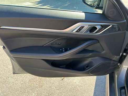 Used 2024 BMW i4 xDrive40i image 17