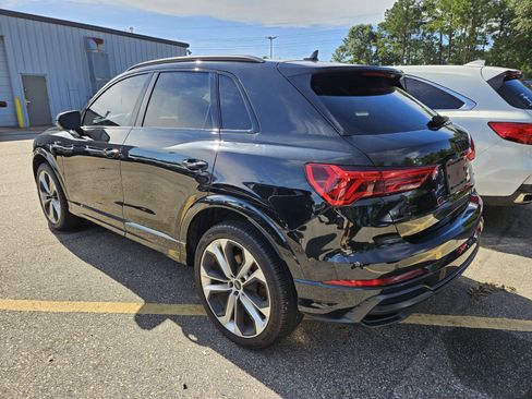 Used 2022 Audi Q3 2.0T Premium Plus w/ Premium Plus Package AWD/4WD image 8