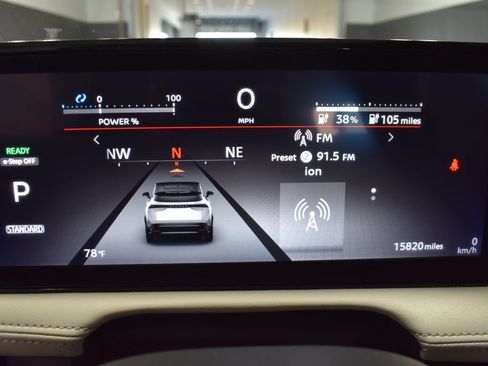 Certified 2023 Nissan Ariya AWD image 31