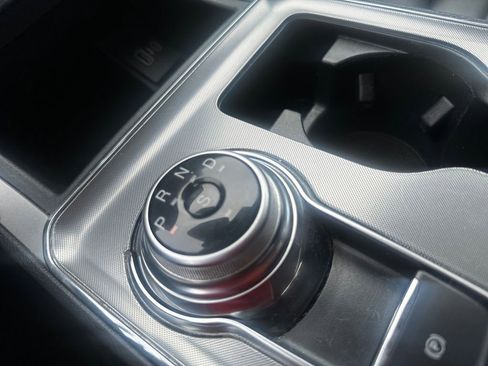 Used 2022 Ford Edge SEL w/ Convenience Package image 14