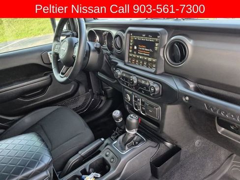 Used 2022 Jeep Wrangler Unlimited Sport w/ Sun And Sound Package AWD/4WD image 13
