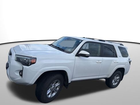 Used 2021 Toyota 4Runner SR5 Premium w/ Moonroof Package image 37