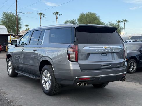 Used 2021 Chevrolet Suburban Premier w/ Premium Package image 6