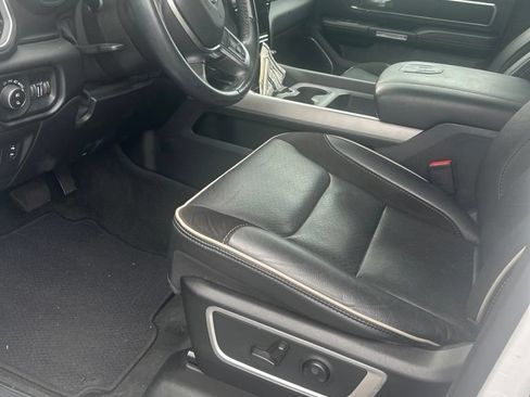 Used 2021 RAM 1500 Laramie w/ Sport Appearance Package RWD image 11