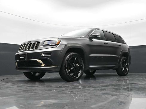 Used 2015 Jeep Grand Cherokee High Altitude AWD/4WD image 39