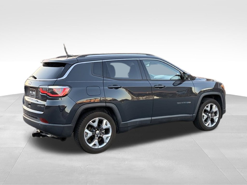 Used 2018 Jeep Compass Limited w/ Navigation Group FWD image 7