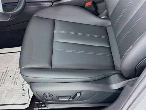 Used 2025 Audi A5 2.0T Premium w/ Convenience Package AWD/4WD image 19
