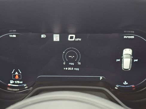 Used 2024 Dodge Hornet GT w/ GT Blacktop Package image 11