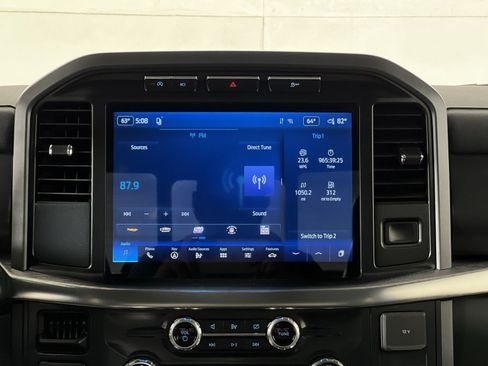 Used 2022 Ford F150 Lariat RWD image 18