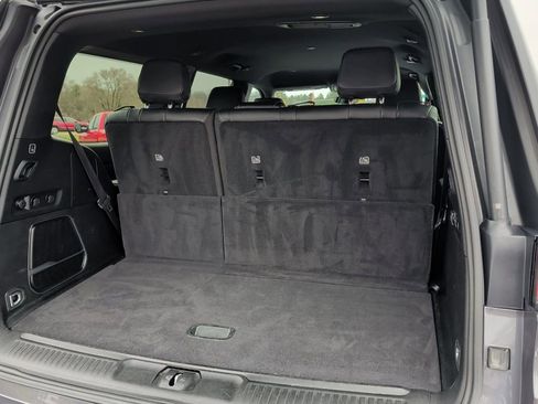 Used 2024 Jeep Wagoneer Series II w/ Flexible Seating Group AWD/4WD image 45