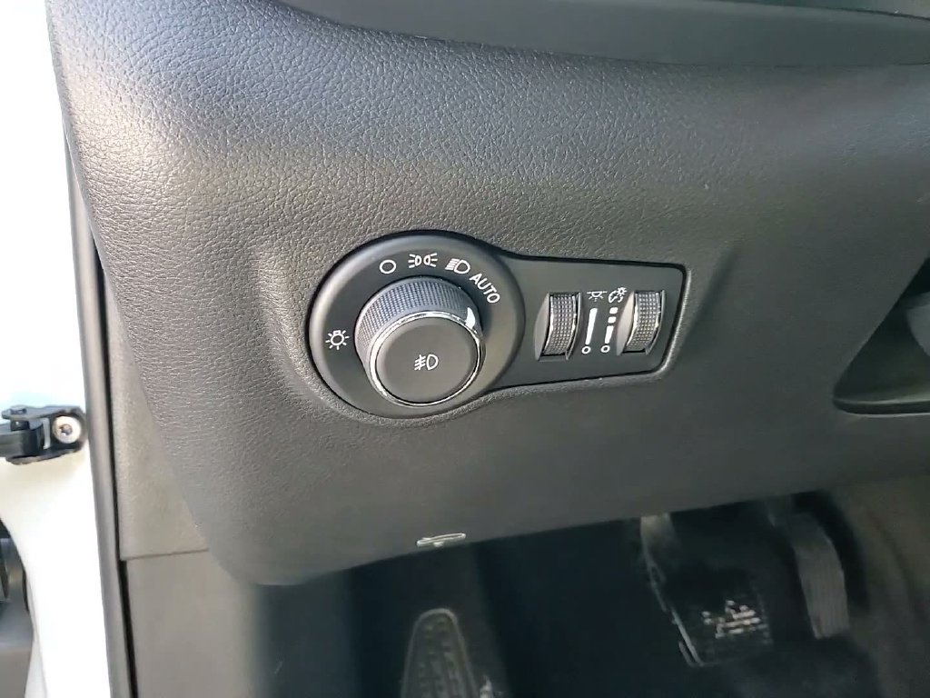New 2026 Jeep Compass Latitude AWD/4WD image 22