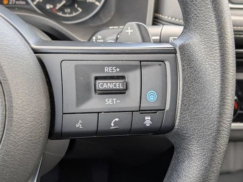 Used 2024 Nissan Rogue SV AWD/4WD image 24
