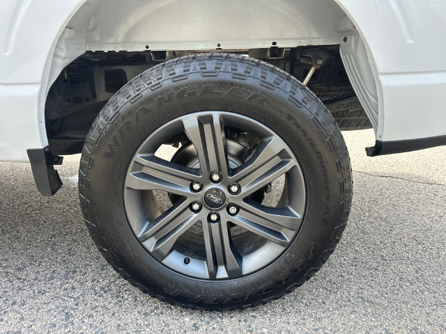 Used 2023 Ford F150 Lariat AWD/4WD image 14