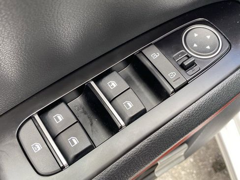 Used 2023 Kia Soul GT-Line FWD image 23