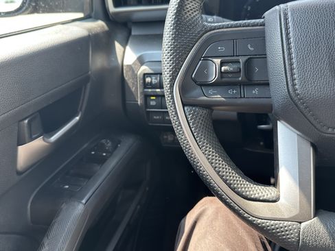 Used 2024 Toyota Tacoma TRD Sport w/ TRD Sport Premium Package AWD/4WD image 20