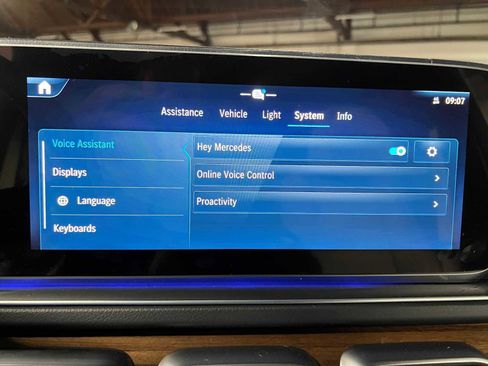 New 2025 Mercedes-Benz GLS 580 4MATIC image 31