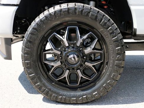 New 2026 Ford F350 Lariat AWD/4WD image 10