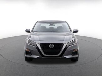 Used 2025 Nissan Altima 2.5 SV FWD video 2