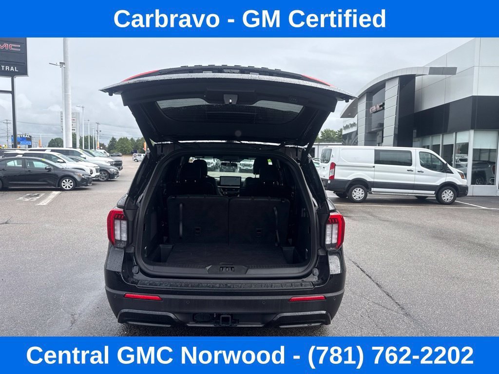 Used 2025 Ford Explorer ST-Line AWD/4WD image 10
