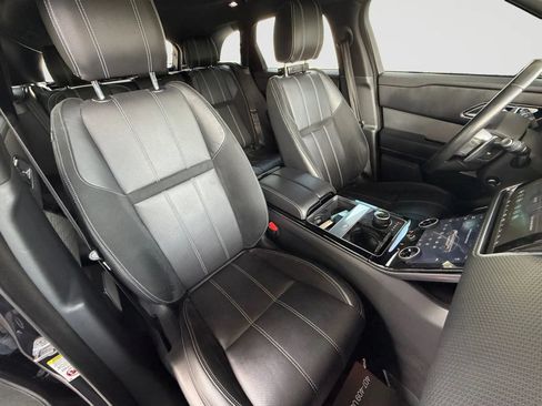 Used 2019 Land Rover Range Rover Velar R-Dynamic SE AWD/4WD image 21