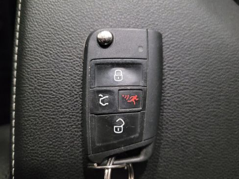 Used 2023 Volkswagen Jetta S FWD image 32