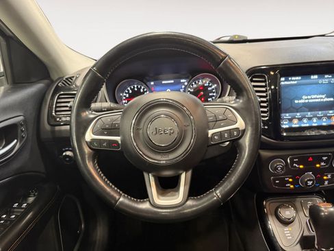 Used 2021 Jeep Compass Limited w/ Sun and Sound Group image 13