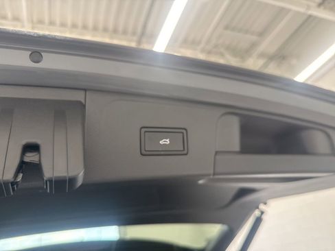 New 2026 Volkswagen Atlas SE AWD/4WD image 32