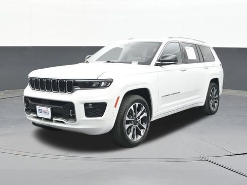Used 2023 Jeep Grand Cherokee L Overland AWD/4WD image 4